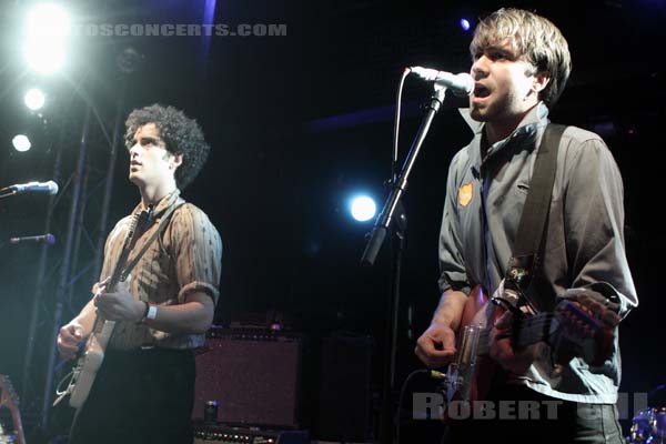 THE VACCINES - 2010-12-17 - PARIS - La Fleche d'Or - Justin Hayward-Young - Freddie Cowan